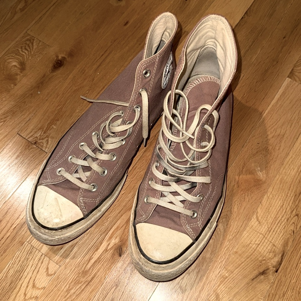Perfectly worn — Converse Chuck 70